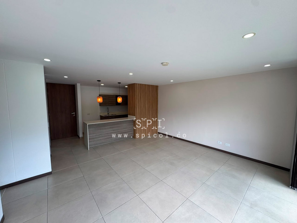 APARTAMENTO Calle 37 Sur #27 -90, Loma Del Escobero, Envigado