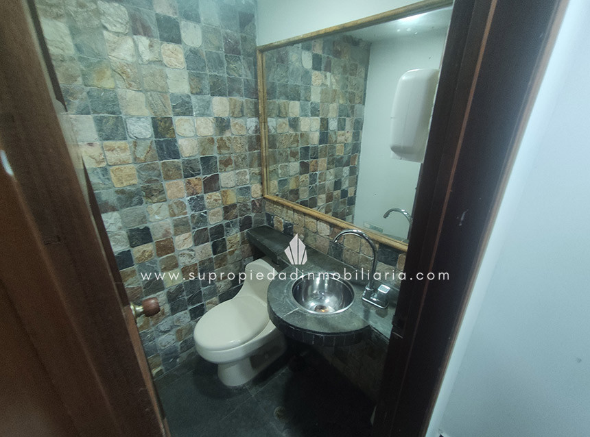 Casa-local EN ARRIENDO EN El Poblado, código: 10263210 - 17