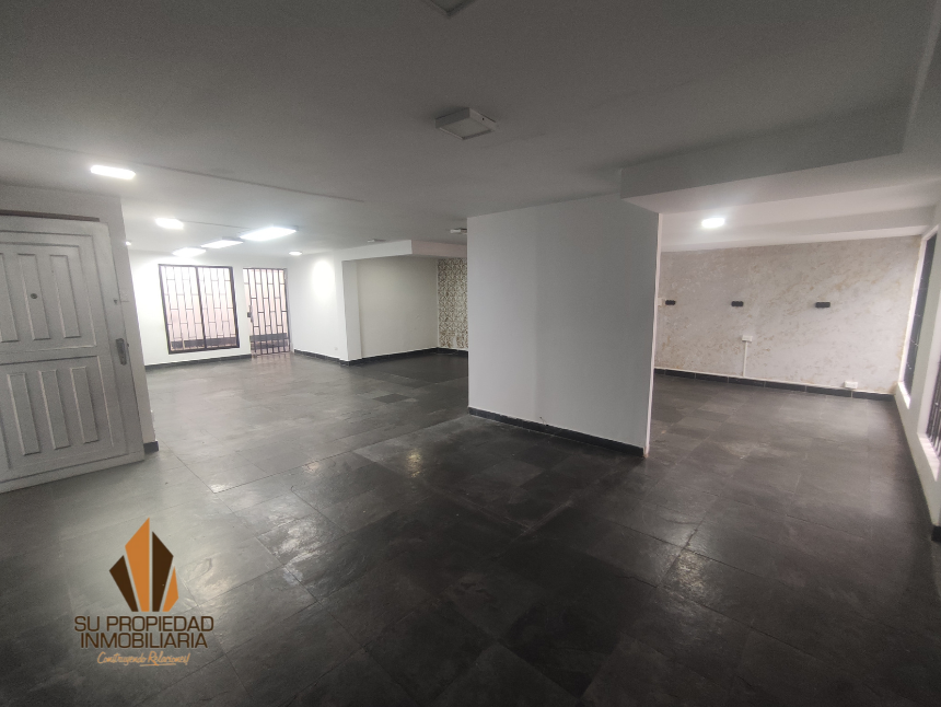 Casa-local EN ARRIENDO EN El Poblado, código: 10263210 - 0