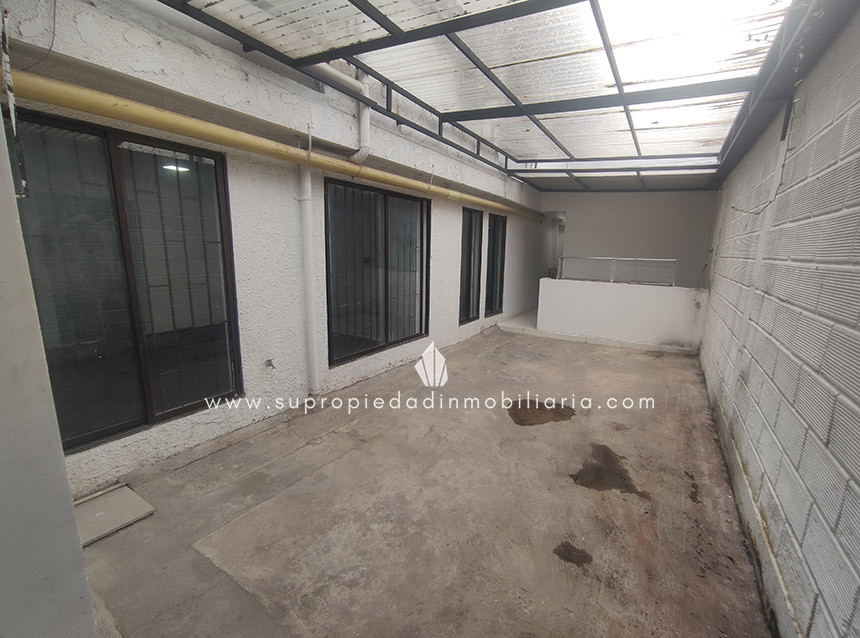 Casa-local EN ARRIENDO EN El Poblado, código: 10263210 - 23