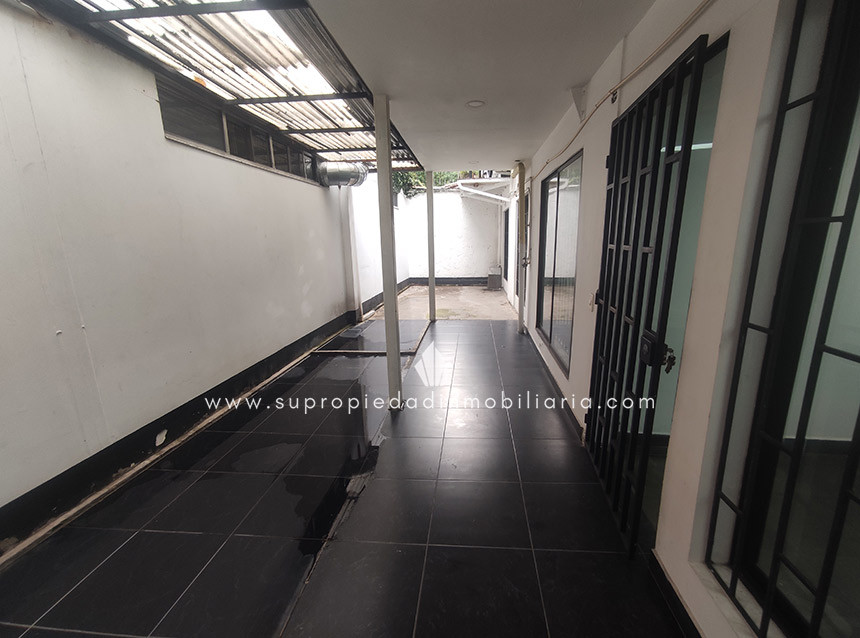 Casa-local EN ARRIENDO EN El Poblado, código: 10263210 - 27