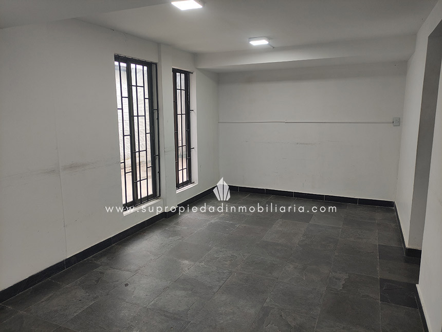 Casa-local EN ARRIENDO EN El Poblado, código: 10263210 - 5