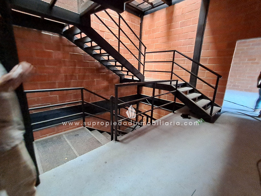 Bodega EN ARRIENDO EN Guayabal, código: 10289076 - 7