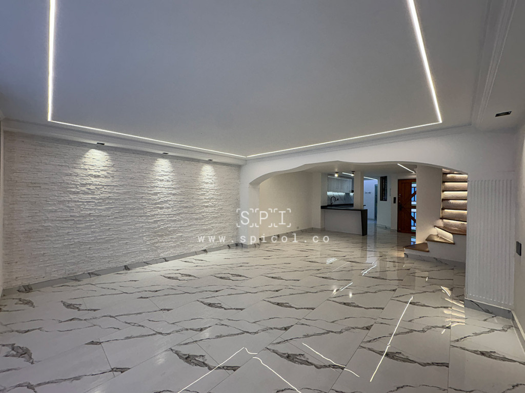 CASA Calle 27 Sur #28-131, La Abadía, Envigado