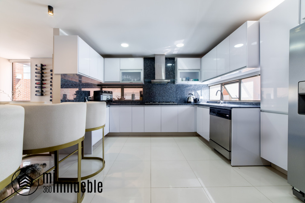 Casa EN VENTA EN Bosque De Pinos-Usaquén, código: 1057764 - 3