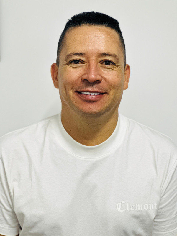 MAURICIO CORREA