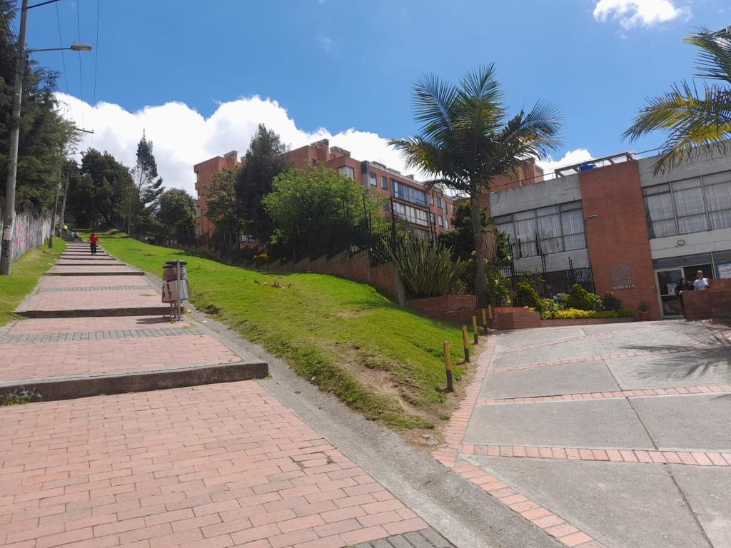 Apartamento EN VENTA EN Miraflores-Suba, código: 1077570 - 0