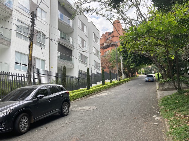 Apartamento En Venta - Mameyal, Cali