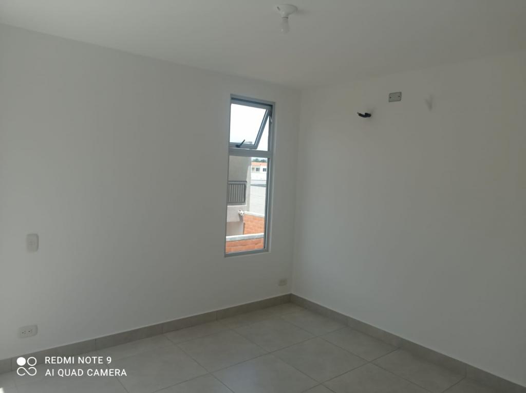 Casa En Venta - Ciudad Country, Jamundí