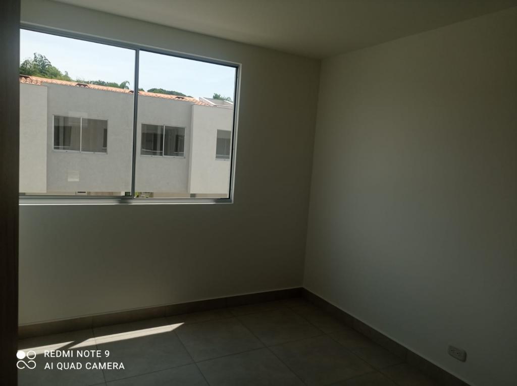 Casa En Venta - Ciudad Country, Jamundí