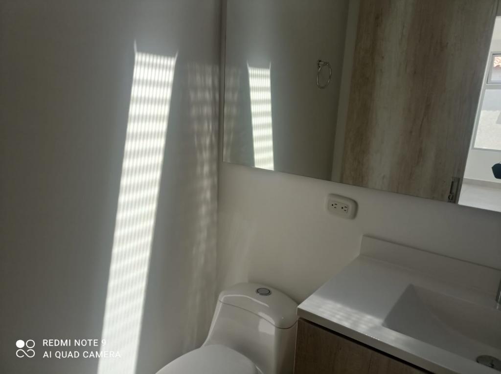 Casa En Venta - Ciudad Country, Jamundí