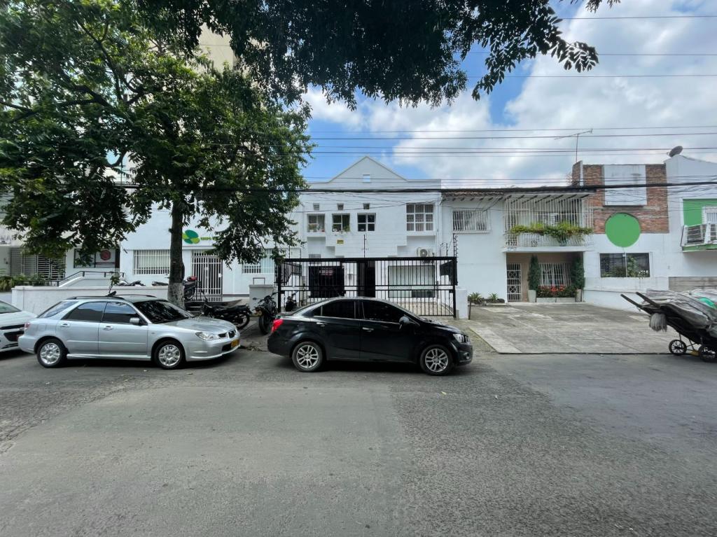 Consultorio En Arriendo - San Vicente, Cali