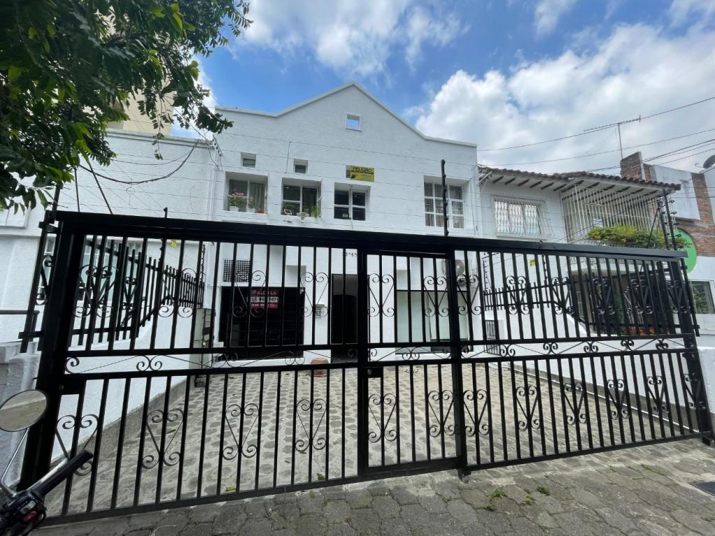 Consultorio En Arriendo - San Vicente, Cali
