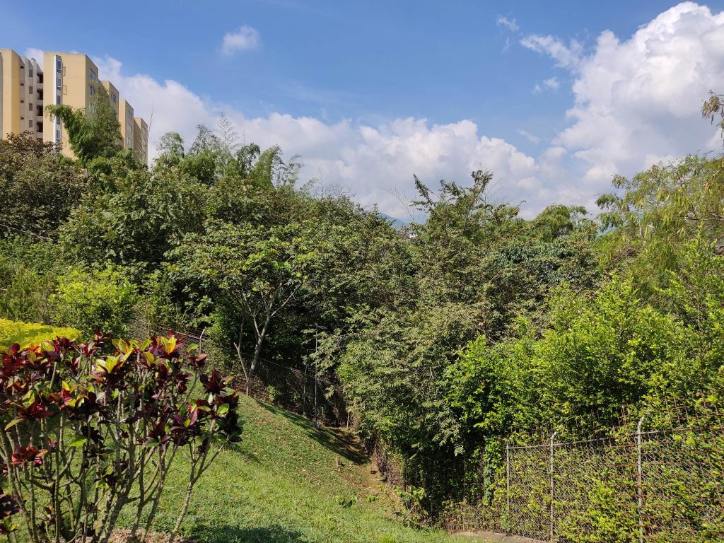 Apartamento En Venta - Aguacatal, Cali