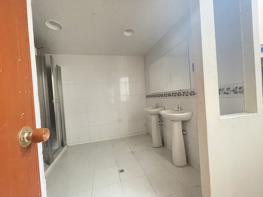 Comercial (Casa Para Comercio) En Venta - San Antonio, Cali
