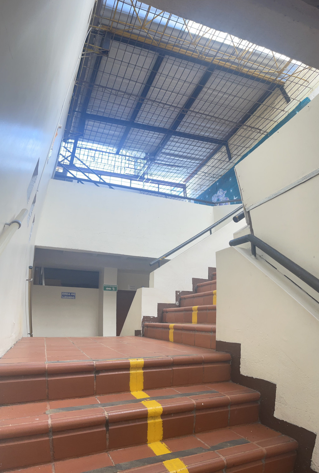 Comercial (Casa Para Comercio) En Venta - San Antonio, Cali