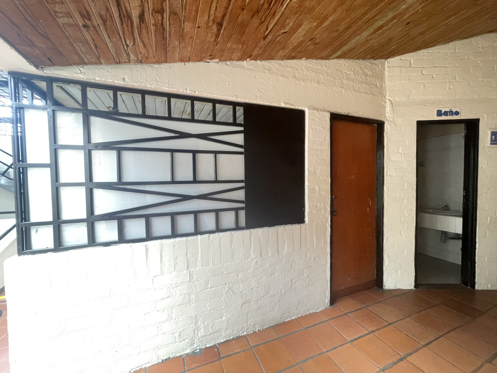 Comercial (Casa Para Comercio) En Venta - San Antonio, Cali