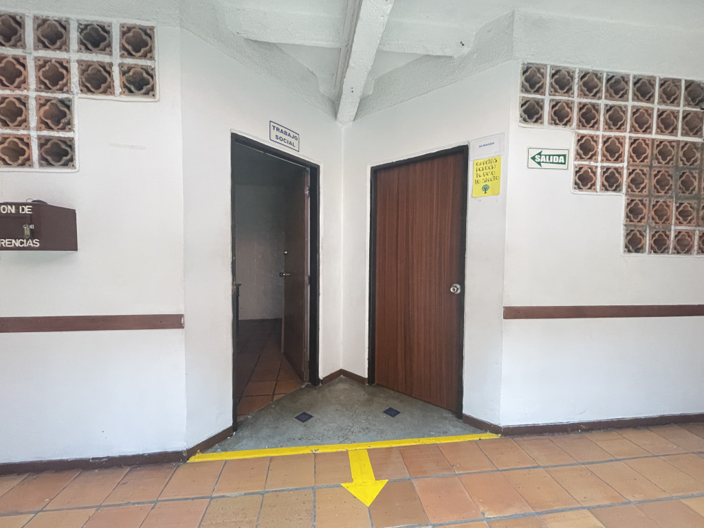 Comercial (Casa Para Comercio) En Venta - San Antonio, Cali