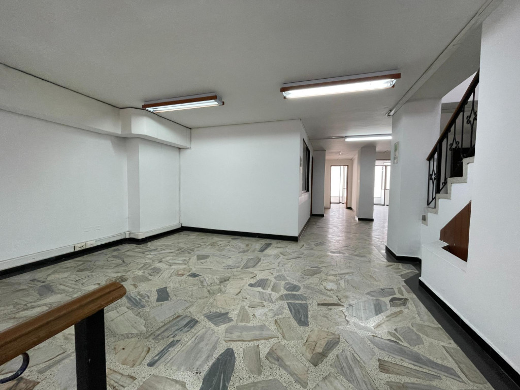 Local En Venta - Versalles, Cali