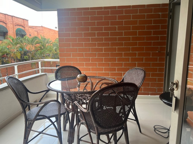 Apartamento En Venta - Ciudad Jardín, Cali