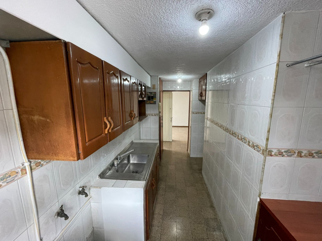 Apartamento En Venta - Colseguros, Cali