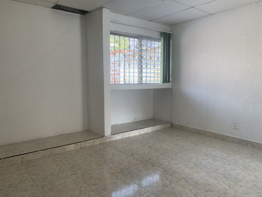 Casa En Venta - La Merced, Cali
