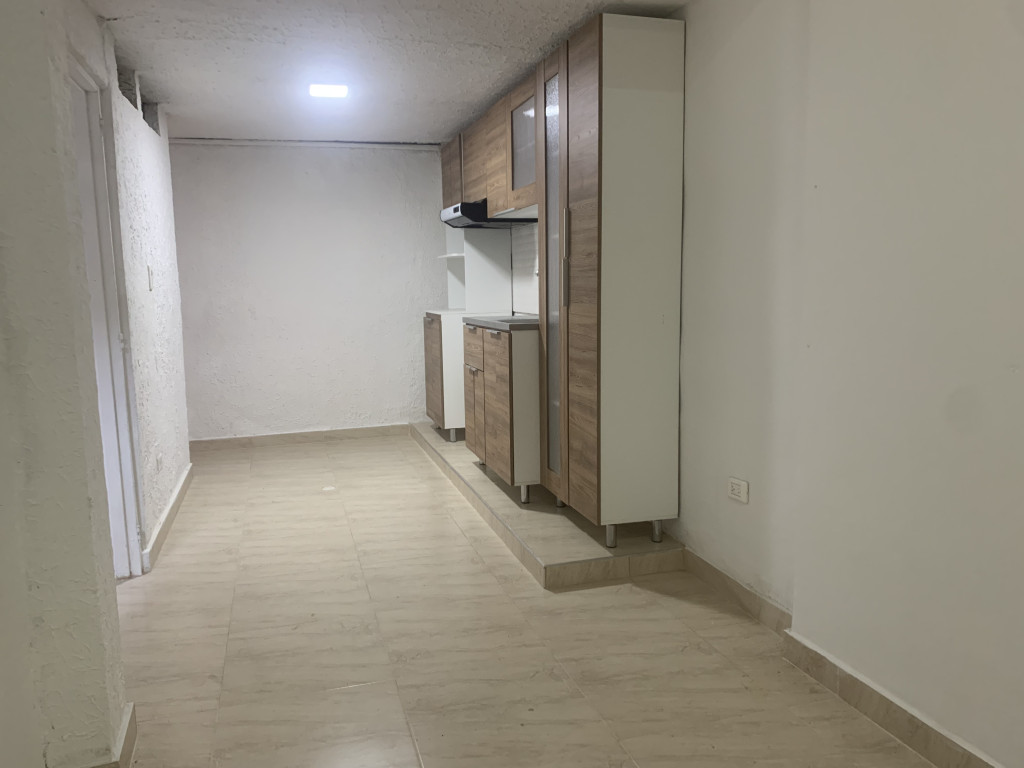 Casa En Venta - La Merced, Cali