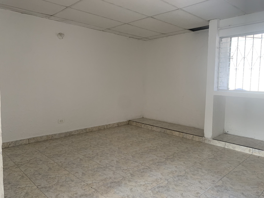Casa En Venta - La Merced, Cali