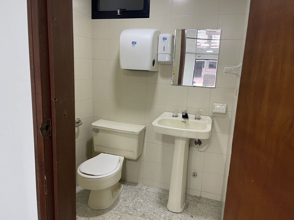 Local En Arriendo/Venta - Versalles, Cali
