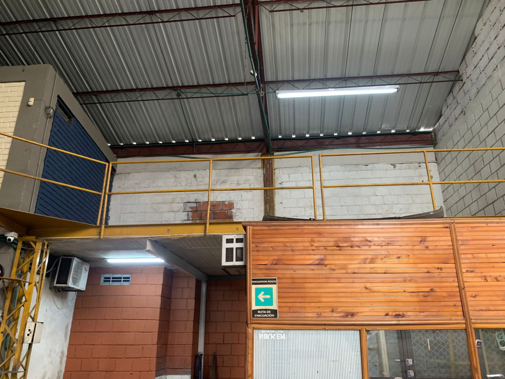 Bodega En Arriendo - Industrial, Cali