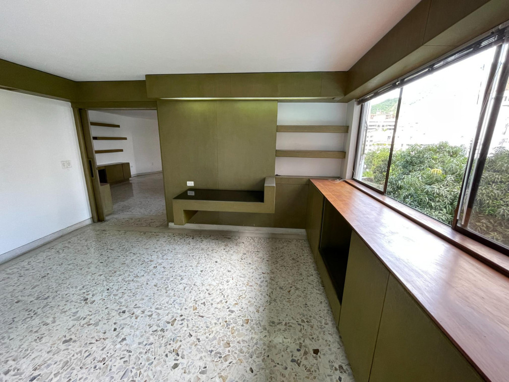 Apartamento En Venta - Santa Teresita, Cali