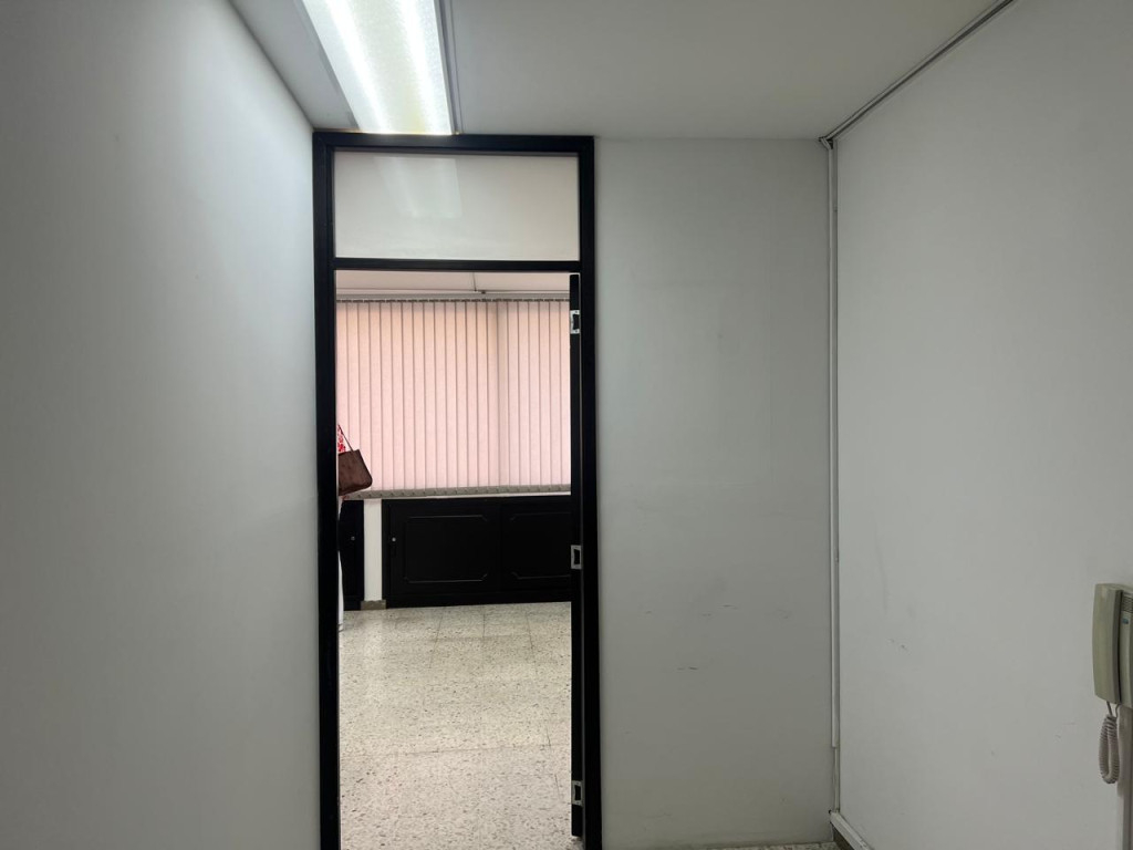 Oficina En Arriendo - La Merced, Cali