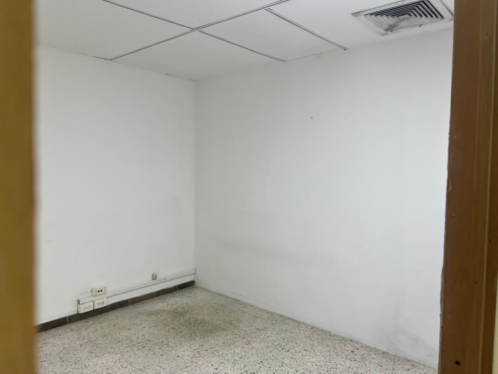 Oficina En Arriendo - La Merced, Cali