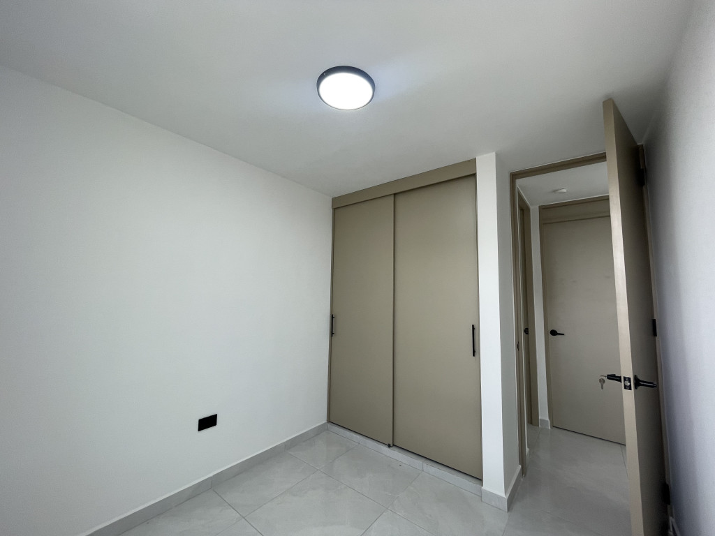 Apartamento En Arriendo - Valle Del Lili, Cali
