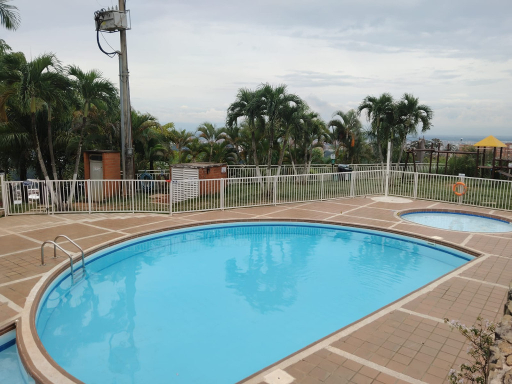 Apartamento En Venta - Ciudad Meléndez, Cali