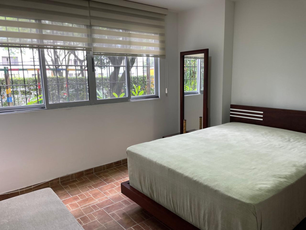 Apartamento En Venta - El Refugio, Cali