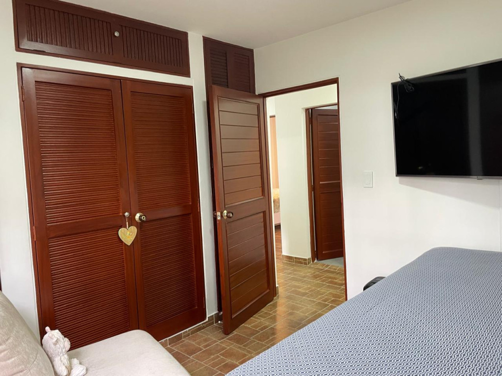 Apartamento En Venta - El Refugio, Cali