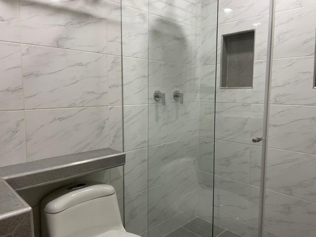 Apartamento En Venta - El Refugio, Cali
