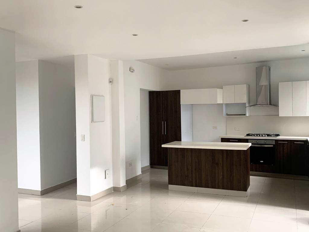 Casa En Venta - Santa Teresita, Cali