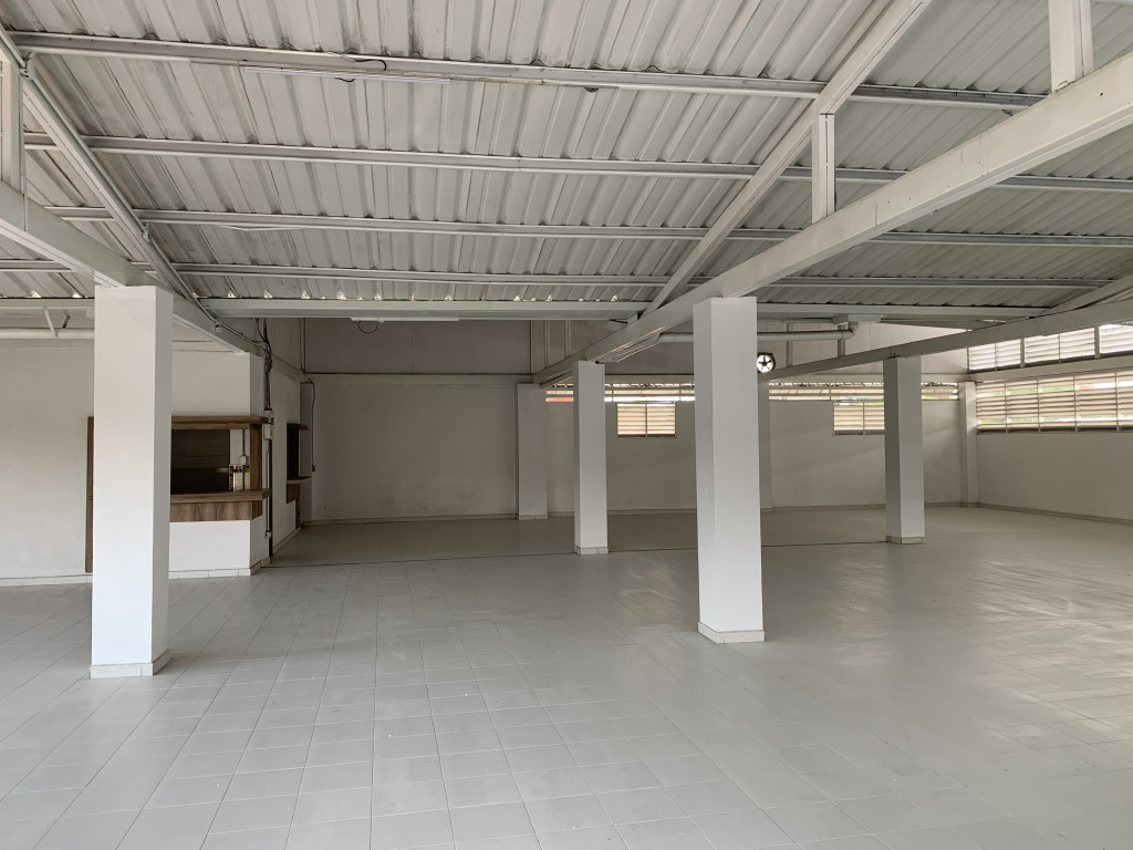Local En Arriendo - Poblado Campestre, Candelaria