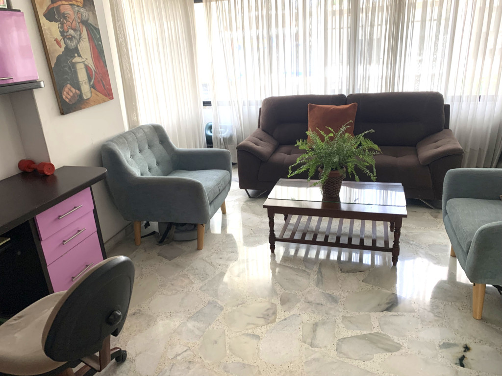 Apartamento En Venta - Versalles, Cali