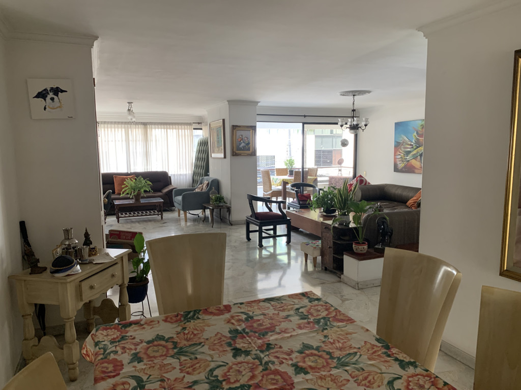Apartamento En Venta - Versalles, Cali