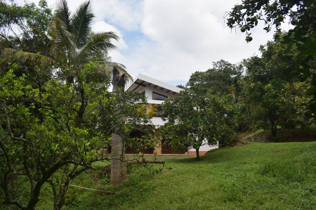Casa En Arriendo - Mameyal, Cali