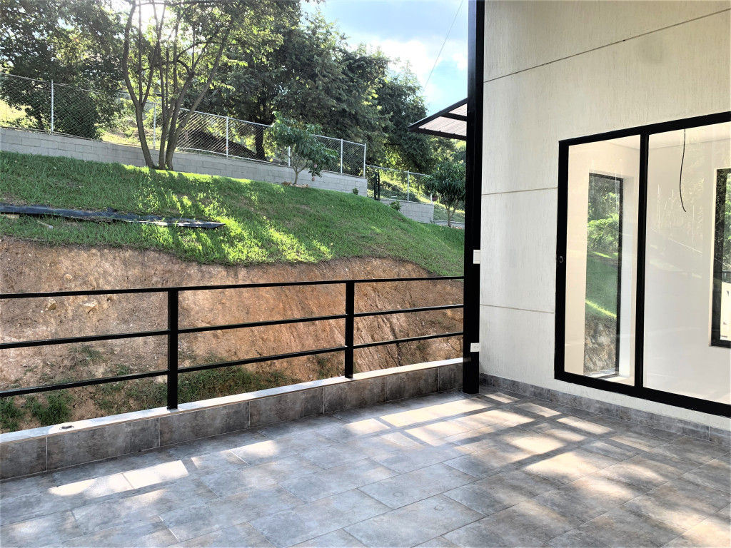 Casa En Venta - Parcelación Campestre Laguna Seca, Yumbo