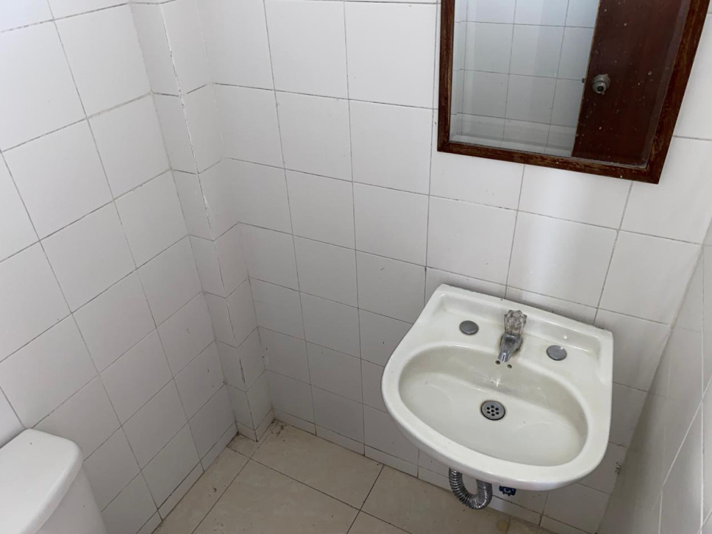 Local En Arriendo - Cuarto De Legua - Guadalupe, Cali