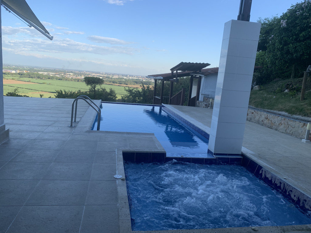 Casa Campestre En Venta - Parcelación Campestre Laguna Seca, Yumbo