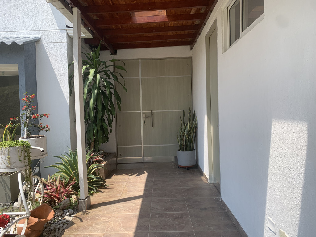 Casa Campestre En Venta - Parcelación Campestre Laguna Seca, Yumbo