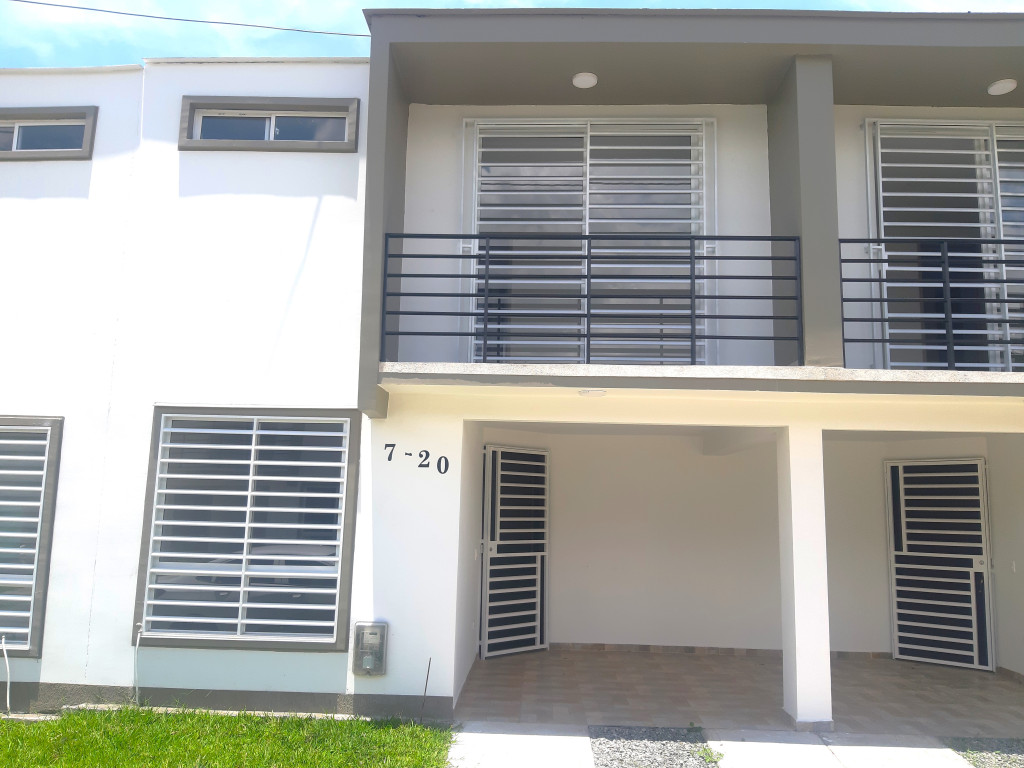 Casa En Arriendo - Camino Real, Ginebra