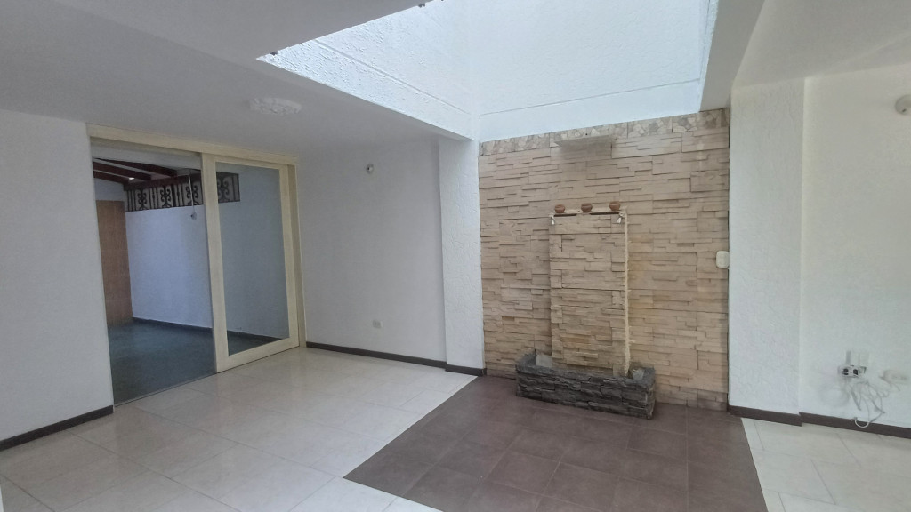 Casa En Arriendo - Urb. Santa Ana, Palmira
