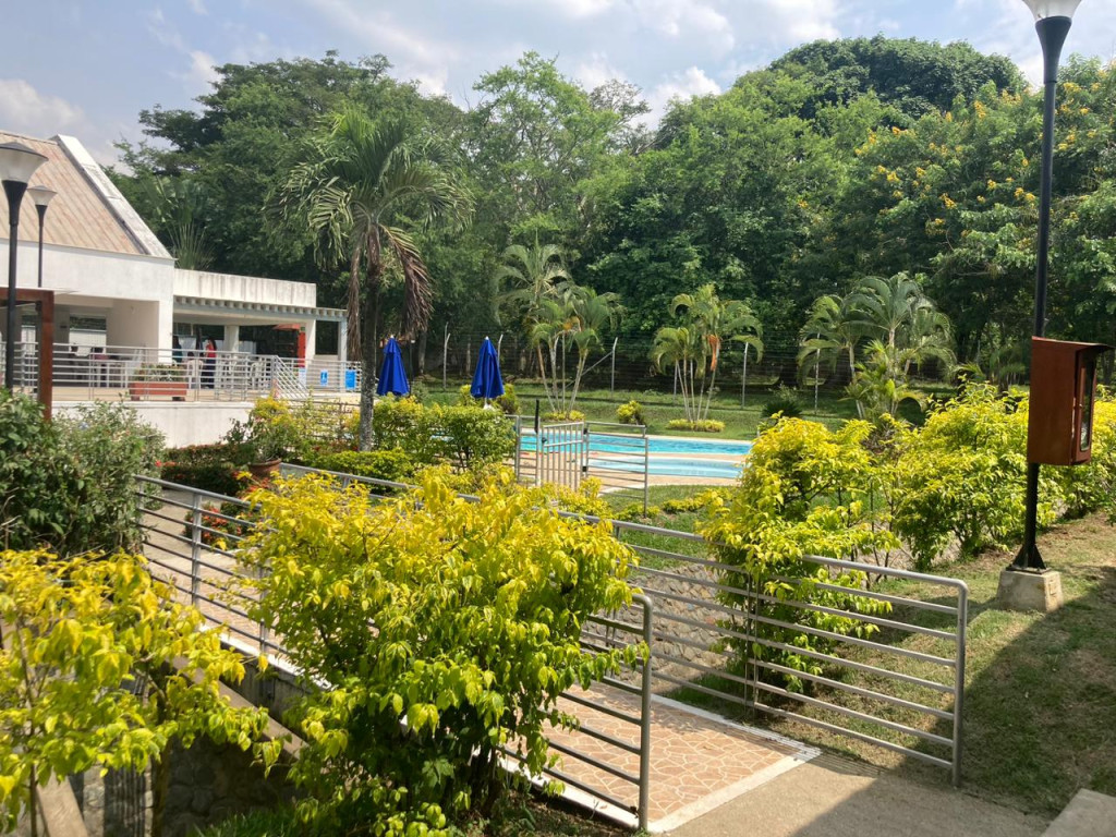Casa Condominio En Arriendo - Ciudad Jardín, Cali